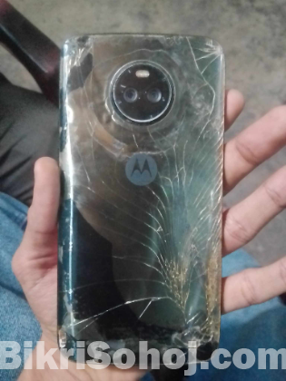 Motorola Moto X4